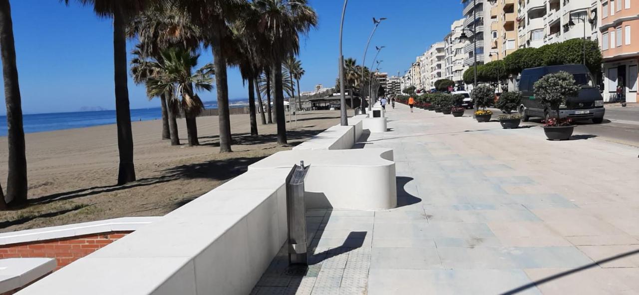 Estepona Centro Playa Appartement Buitenkant foto
