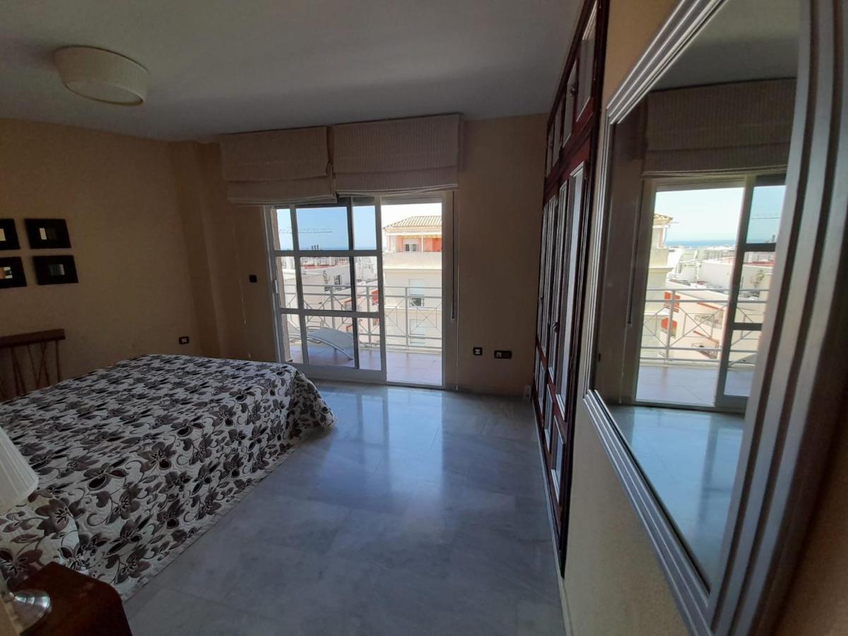 Estepona Centro Playa Appartement Buitenkant foto